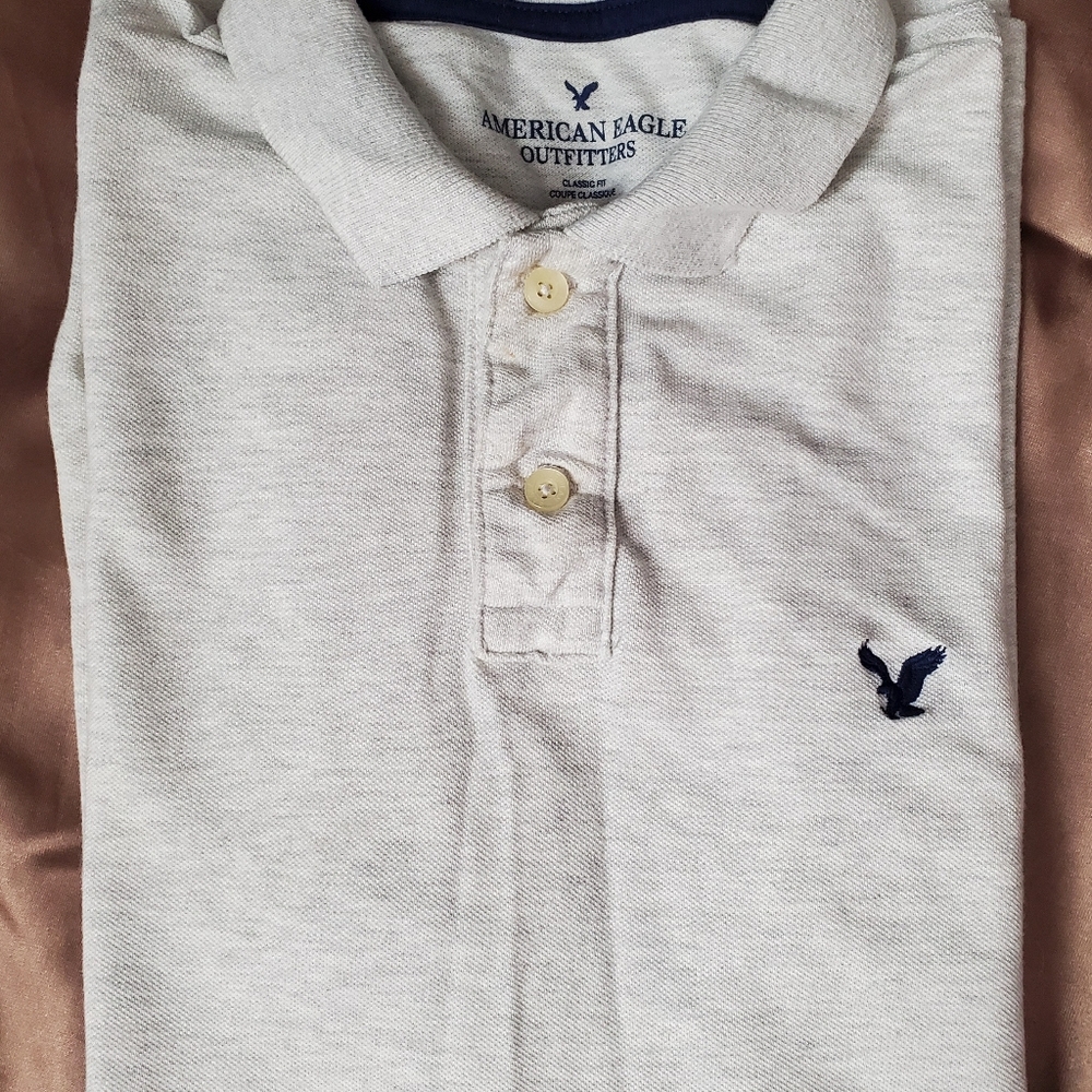 American Eagle Polo New W/O tag